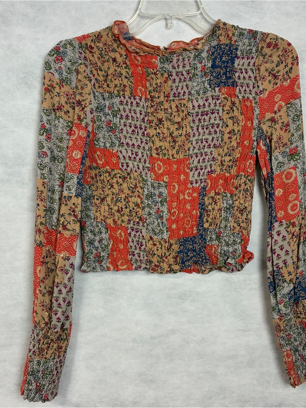 Gigio Floral Patchwork Smocked Top Shirt Womens Medium Cropped Long Sleeve